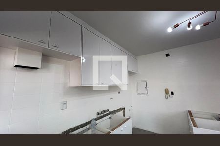 Apartamento para alugar com 150m², 3 quartos e 1 vaga Apartamento para alugar com 150m², 3 quartos e 1 vagaCozinha - Armários