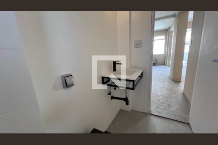 Apartamento para alugar com 150m², 3 quartos e 1 vaga Apartamento para alugar com 150m², 3 quartos e 1 vagaBanheiro