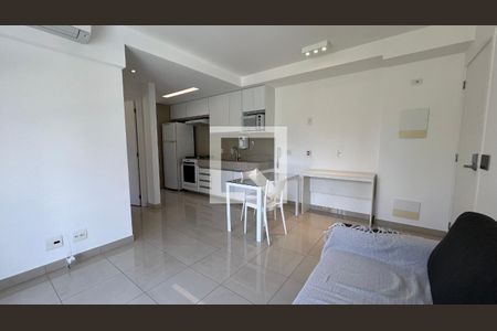 Sala  de apartamento para alugar com 1 quarto, 47m² em Pinheiros, São Paulo