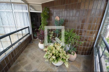 Apartamento à venda com 252m², 4 quartos e 2 vagas