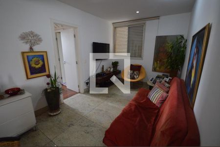 Apartamento à venda com 4 quartos, 252m² em Serra, Belo Horizonte