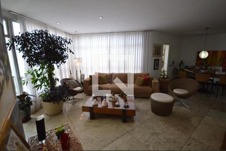 Apartamento à venda com 4 quartos, 252m² em Serra, Belo Horizonte