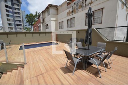 Apartamento à venda com 252m², 4 quartos e 2 vagas