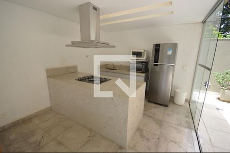 Apartamento à venda com 252m², 4 quartos e 2 vagas