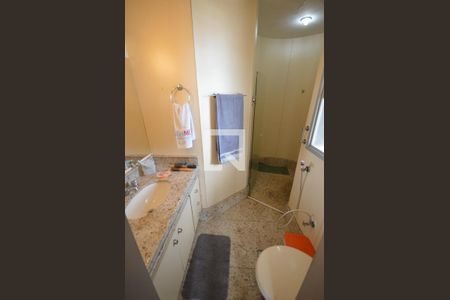 Apartamento à venda com 252m², 4 quartos e 2 vagas