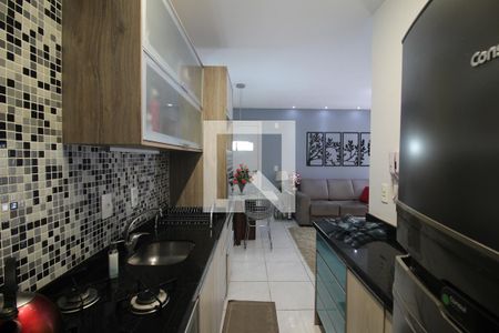 Apartamento à venda com 56m², 2 quartos e 1 vagaCozinha e Área de Serviço