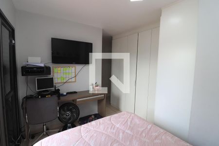 Casa de condomínio à venda com 160m², 2 quartos e 3 vagasQuarto 2 - Suíte