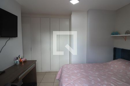 Casa de condomínio à venda com 160m², 2 quartos e 3 vagasQuarto 2 - Suíte