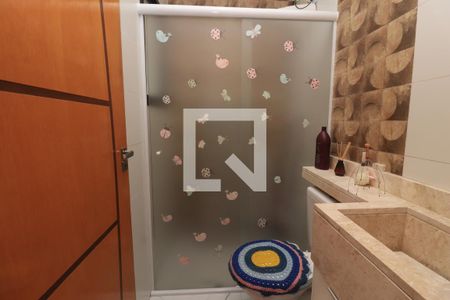 Casa de condomínio à venda com 160m², 2 quartos e 3 vagasBanheiro da Suíte 2