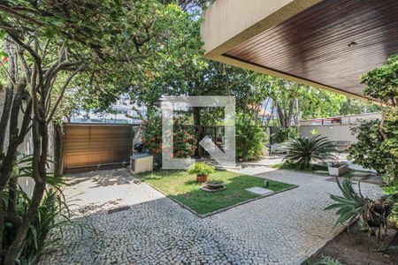 Apartamento à venda com 158m², 4 quartos e 2 vagasÁrea comum 