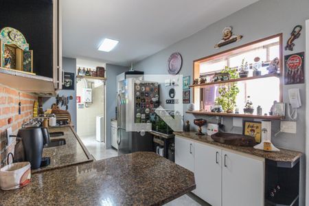 Apartamento à venda com 158m², 4 quartos e 2 vagasCozinha