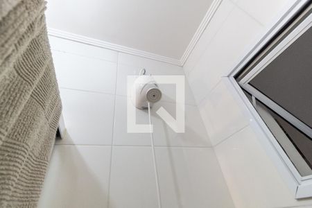 Casa de condomínio à venda com 45m², 2 quartos e sem vaga Casa de condomínio à venda com 45m², 2 quartos e sem vagaBanheiro