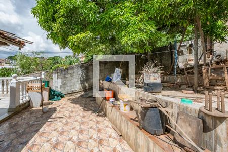 Casa à venda com 406m², 3 quartos e 3 vagas Casa à venda com 406m², 3 quartos e 3 vagasQuintal