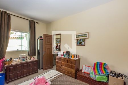 Casa à venda com 406m², 3 quartos e 3 vagas Casa à venda com 406m², 3 quartos e 3 vagasQuarto 2