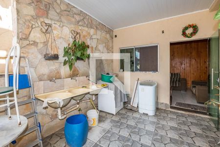 Casa à venda com 406m², 3 quartos e 3 vagas Casa à venda com 406m², 3 quartos e 3 vagasÁrea de Serviço