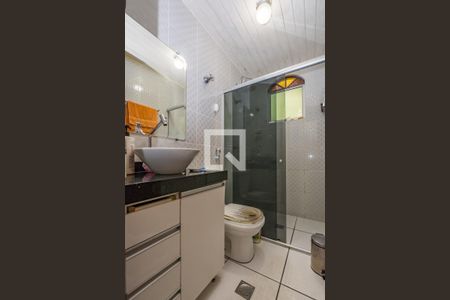 Casa à venda com 406m², 3 quartos e 3 vagas Casa à venda com 406m², 3 quartos e 3 vagasBanheiro Social 1