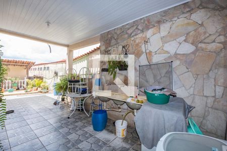 Casa à venda com 406m², 3 quartos e 3 vagas Casa à venda com 406m², 3 quartos e 3 vagasÁrea de Serviço