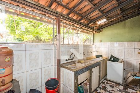 Casa à venda com 406m², 3 quartos e 3 vagas Casa à venda com 406m², 3 quartos e 3 vagasCozinha 2