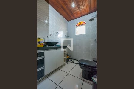 Casa à venda com 406m², 3 quartos e 3 vagas Casa à venda com 406m², 3 quartos e 3 vagasBanheiro Social 2