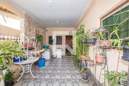 Casa à venda com 406m², 3 quartos e 3 vagas Casa à venda com 406m², 3 quartos e 3 vagasÁrea de Serviço