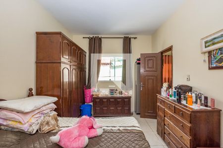 Casa à venda com 406m², 3 quartos e 3 vagas Casa à venda com 406m², 3 quartos e 3 vagasQuarto 2