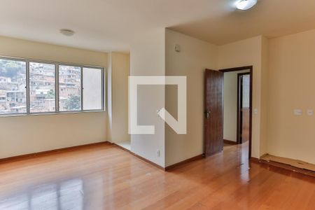 Sala de apartamento para alugar com 3 quartos, 80m² em Santo Antônio, Belo Horizonte