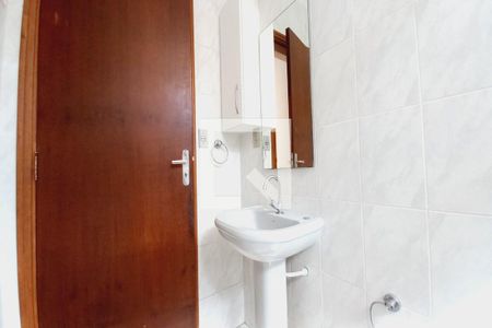 Casa à venda com 300m², 3 quartos e 3 vagas Casa à venda com 300m², 3 quartos e 3 vagasBanheiro de serviço