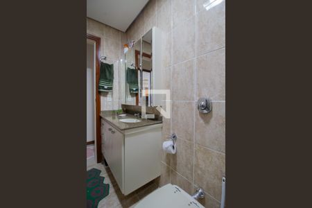 Apartamento à venda com 144m², 4 quartos e 3 vagas Apartamento à venda com 144m², 4 quartos e 3 vagasbanheiro 2