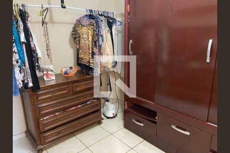 Casa à venda com 200m², 6 quartos e 4 vagas
