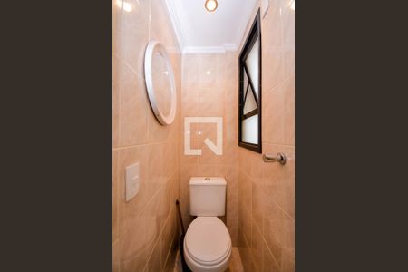 Apartamento para alugar com 114m², 3 quartos e 2 vagas Apartamento para alugar com 114m², 3 quartos e 2 vagasÁrea de Serviço - Banheiro