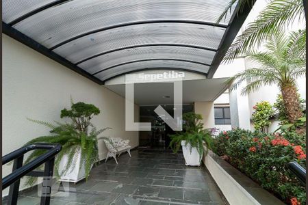 Apartamento para alugar com 114m², 3 quartos e 2 vagas Apartamento para alugar com 114m², 3 quartos e 2 vagasEntrada Social