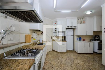 Apartamento para alugar com 114m², 3 quartos e 2 vagas Apartamento para alugar com 114m², 3 quartos e 2 vagasCozinha
