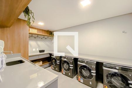 Studio para alugar com 30m², 1 quarto e sem vaga Studio para alugar com 30m², 1 quarto e sem vagaLavanderia