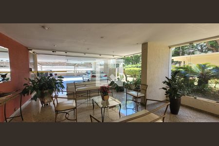 Apartamento à venda com 90m², 3 quartos e 1 vagaHall social