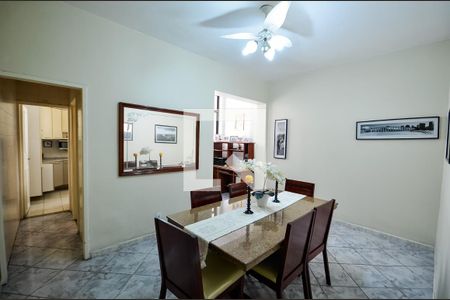 Casa à venda com 204m², 3 quartos e 1 vaga Casa à venda com 204m², 3 quartos e 1 vagaCopa