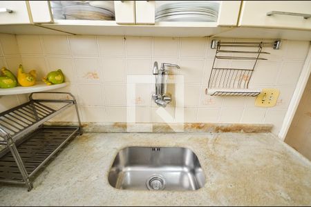 Casa à venda com 204m², 3 quartos e 1 vaga Casa à venda com 204m², 3 quartos e 1 vagaCozinha