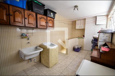 Casa à venda com 204m², 3 quartos e 1 vaga Casa à venda com 204m², 3 quartos e 1 vagaÁrea de Serviço