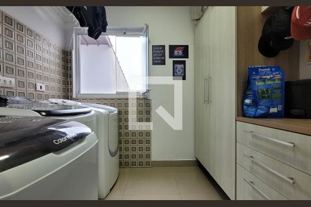 Apartamento à venda com 192m², 3 quartos e 2 vagasLavanderia