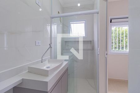 Casa à venda com 200m², 3 quartos e 2 vagas Casa à venda com 200m², 3 quartos e 2 vagasBanheiro da suíte