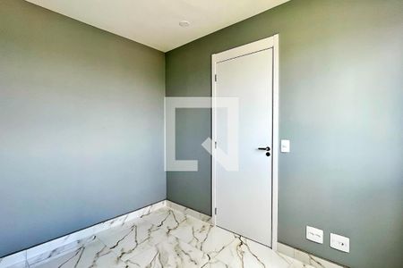 Quarto 2 de apartamento à venda com 2 quartos, 40m² em Vila das Bandeiras, Guarulhos