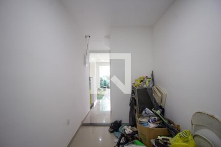 Casa de condomínio à venda com 130m², 3 quartos e 2 vagasQuarto de Serviço