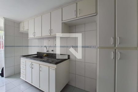 Apartamento para alugar com 67m², 2 quartos e 1 vagaCozinha e Área de Serviço