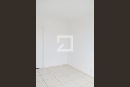 Suíte  de apartamento para alugar com 2 quartos, 51m² em Pinheirinho, Curitiba