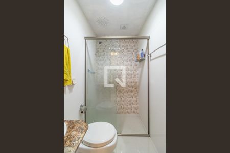 Apartamento à venda com 110m², 3 quartos e sem vaga Apartamento à venda com 110m², 3 quartos e sem vagaBanheiro