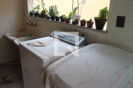 Casa à venda com 400m², 4 quartos e 4 vagasÁrea de Serviço