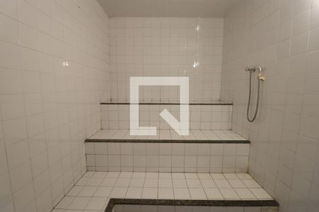 Casa de condomínio à venda com 175m², 4 quartos e 1 vagaSaúna