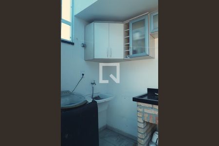 Apartamento à venda com 100m², 2 quartos e 2 vagasÁrea de Serviço