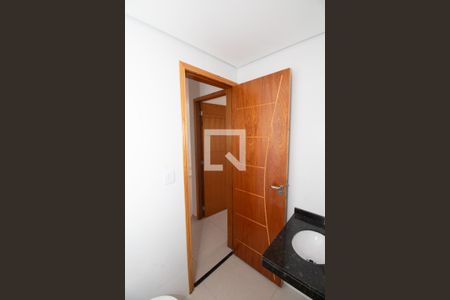 Apartamento à venda com 40m², 2 quartos e 1 vaga Apartamento à venda com 40m², 2 quartos e 1 vagaBanheiro