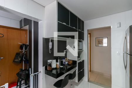 Apartamento à venda com 200m², 3 quartos e 4 vagas Apartamento à venda com 200m², 3 quartos e 4 vagasCozinha