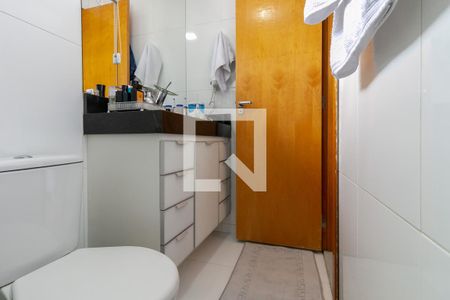 Apartamento à venda com 200m², 3 quartos e 4 vagas Apartamento à venda com 200m², 3 quartos e 4 vagasBanheiro Social